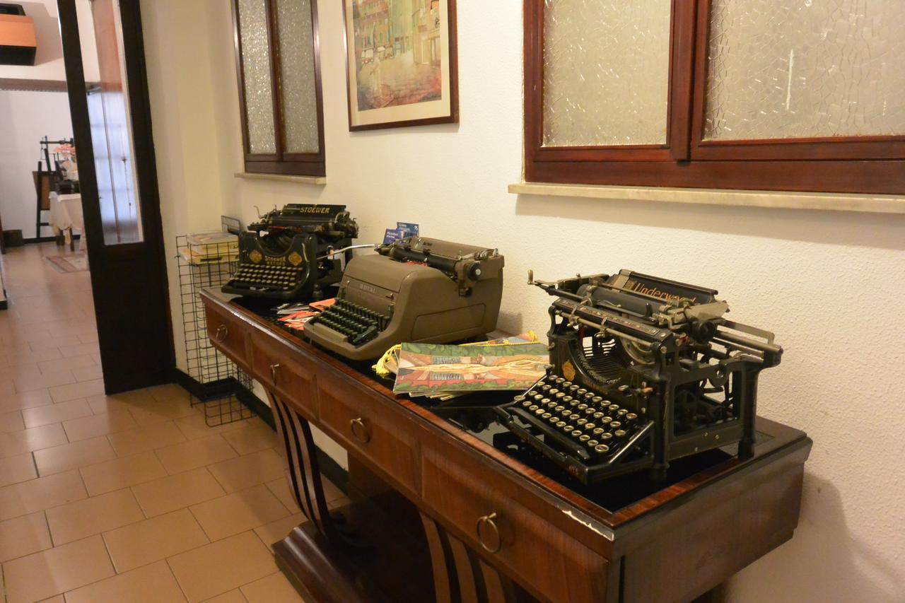 Albergo Panson Genua Buitenkant foto